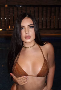 Ceren’in zarif tarzı Tuzla Escort hizmetlerinde.