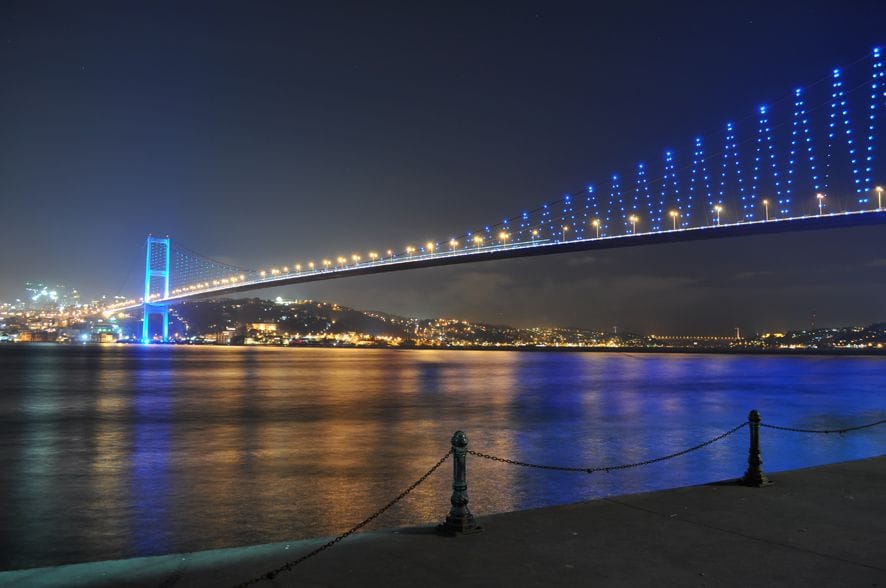 İstanbul — Lüksün Şehri: İstanbul Escort Hizmetleri Şehrin Renkli Kültürünün Ayrılmaz Bir Parçası Haline Nasıl Geldi? 2025